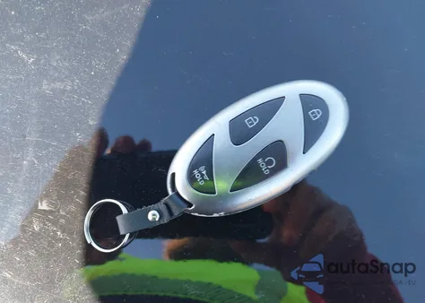 2024 Hyundai Elantra Sel из США, поврежденный, VIN KMHLM4DGXRU772314